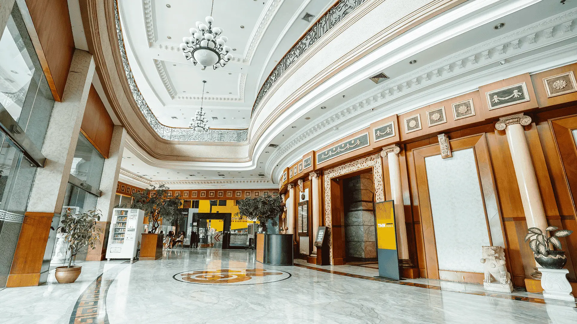 lantaig-resepsionis-2